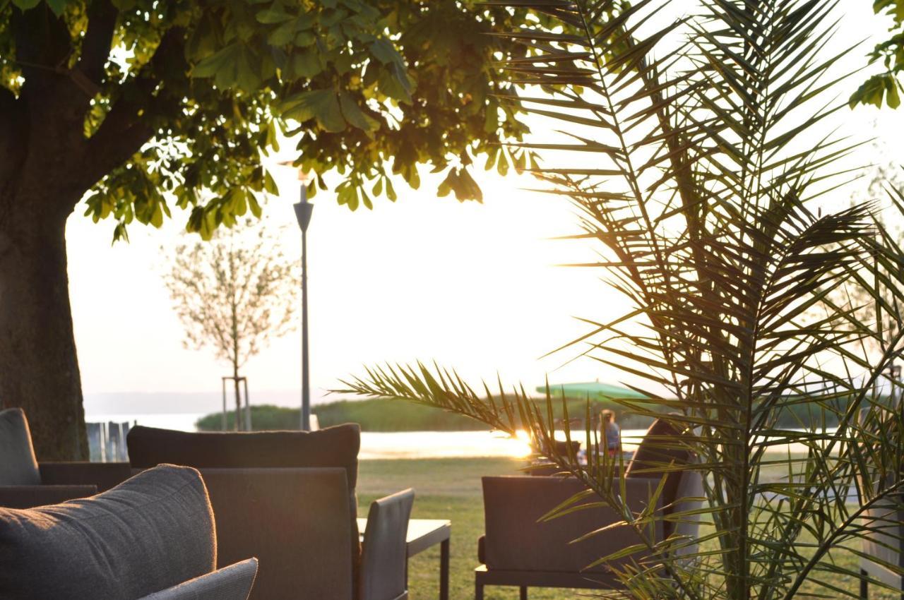 Seehotel Herlinde Podersdorf am See Exterior photo