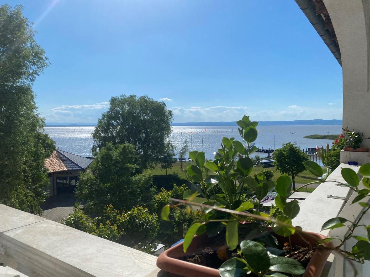 Seehotel Herlinde Podersdorf am See Exterior photo